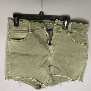 Green denim American Eagle shorts